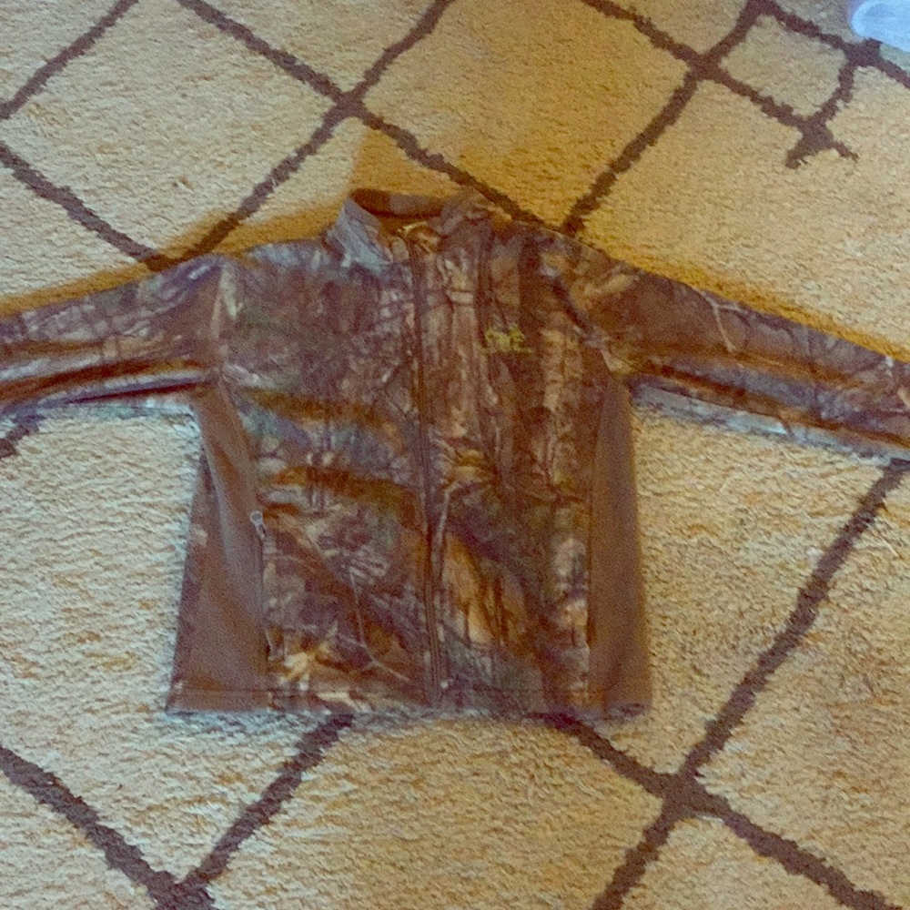 Sweat shirt